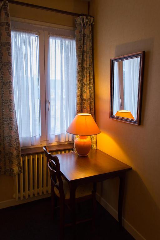 Hotel De Flandre Compiegne Phòng bức ảnh