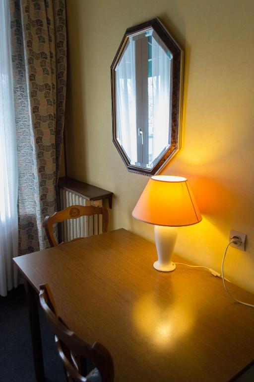 Hotel De Flandre Compiegne Phòng bức ảnh